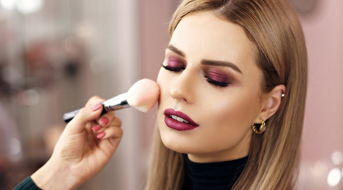 Spoločenský Makeup